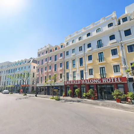 Emerald Hotel Hạ Long