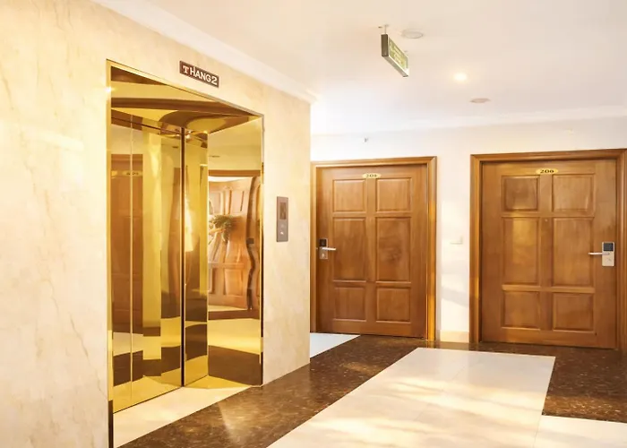 Emerald Hotel