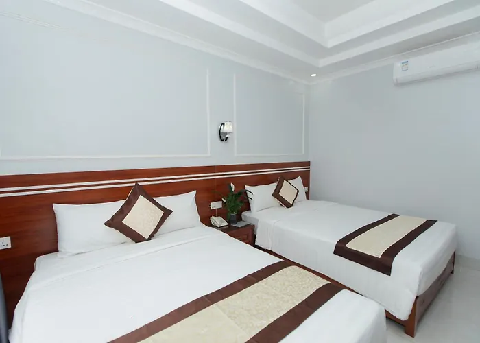 Emerald Khách sạn