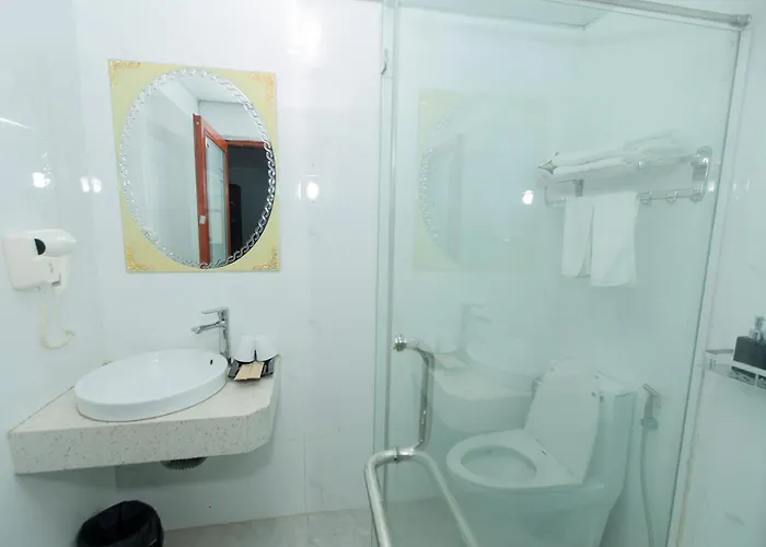 Emerald Khách sạn Hạ Long
